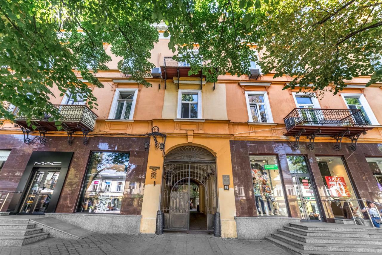 Deribasovskaya Street, 19 Apartamento Odesa Exterior foto